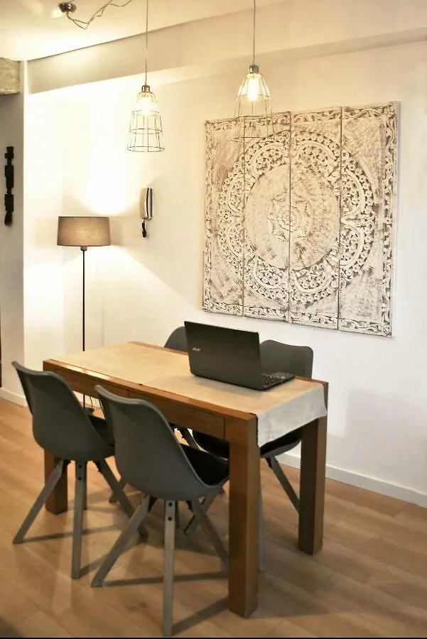 The Boho-Chic Oasis, Lovely City Center Apartment Málaga