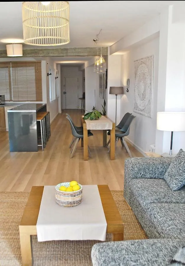 The Boho-Chic Oasis, Lovely City Center Apartment Málaga