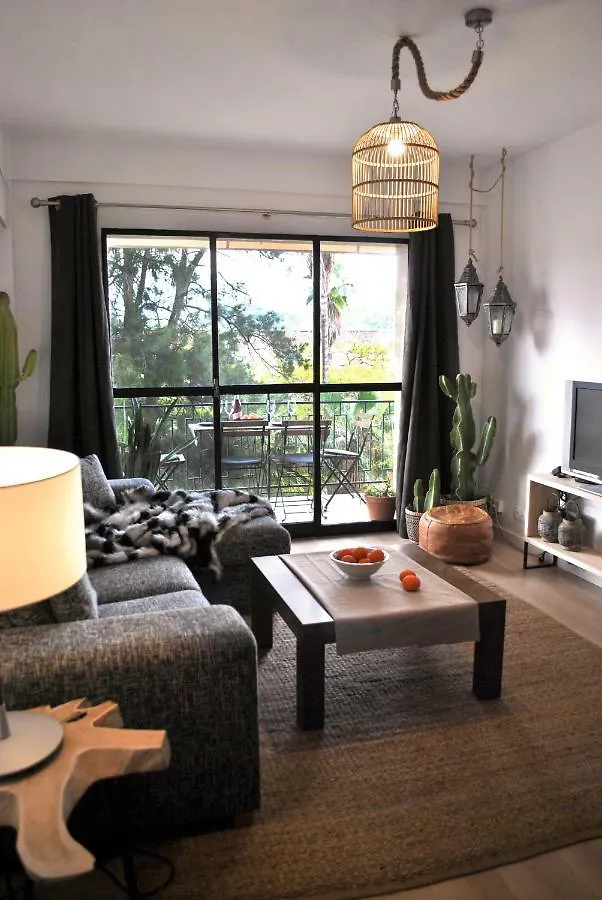 The Boho-Chic Oasis, Lovely City Center Apartment Málaga Spanje