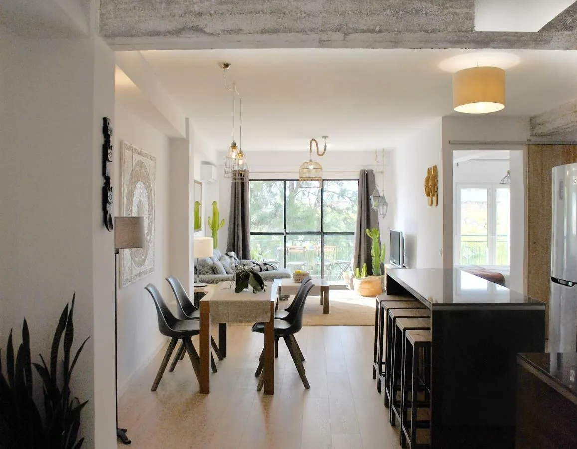 The Boho-Chic Oasis, Lovely City Center Apartment Málaga