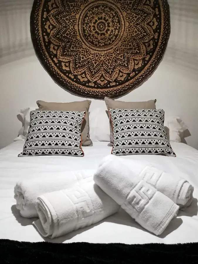 The Boho-Chic Oasis, Lovely City Center Apartment Málaga